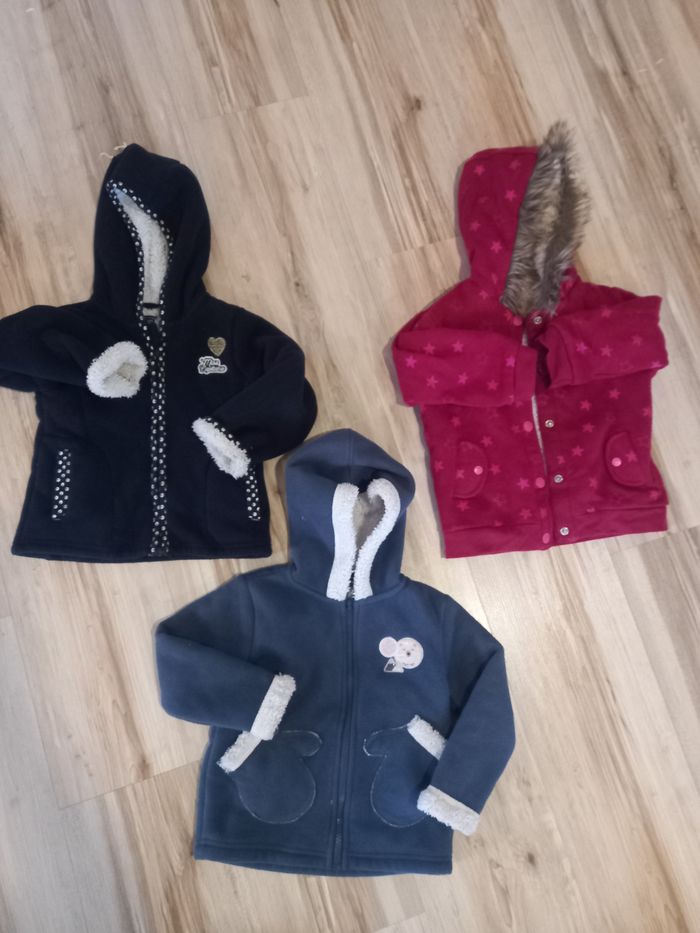 Lot 3 vestes chaudes 3 ans