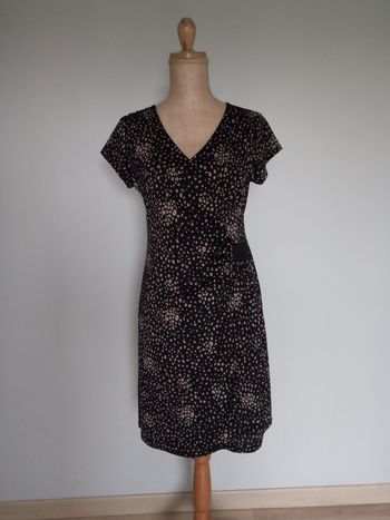 Robe noire taille 2