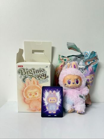 Popmart Labubu Big into energy Luck