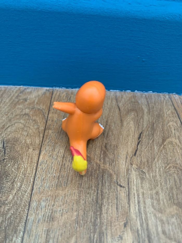 figurine salameche - photo numéro 4