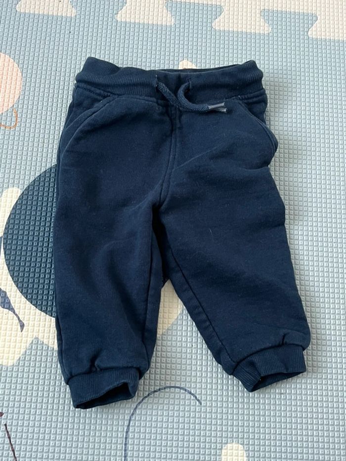 Pantalon taille neuf mois