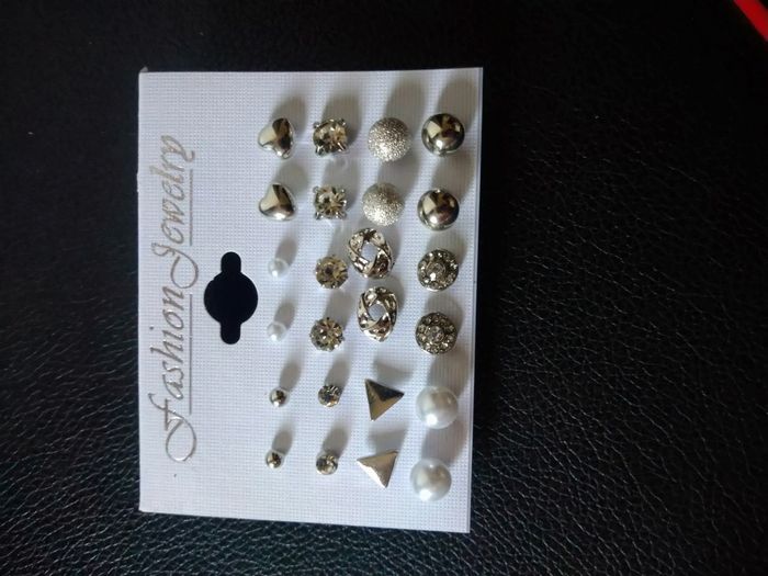 Boucle d'oreille - photo numéro 2