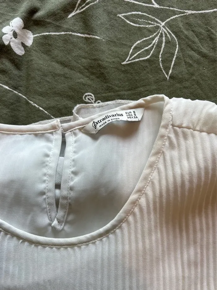 Blouse blanche manches longues stradivarius - photo numéro 2
