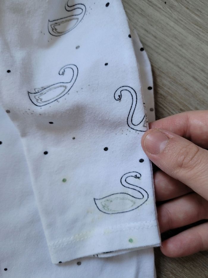 Pyjama léger motif cygnes taille 9 mois - photo numéro 6