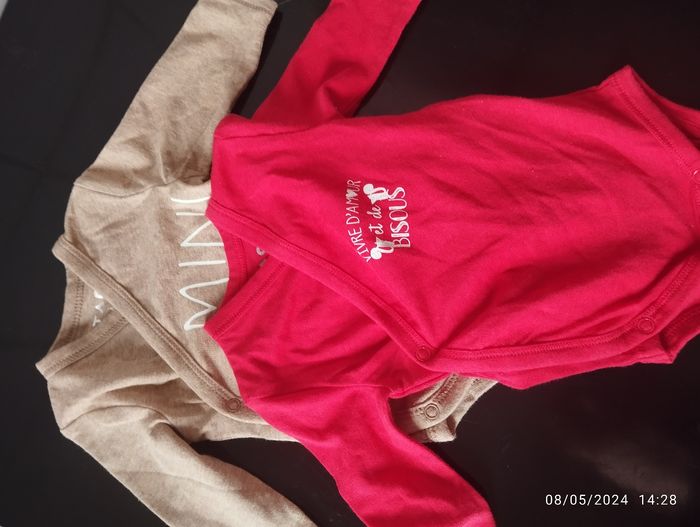 Body bébé - photo numéro 3