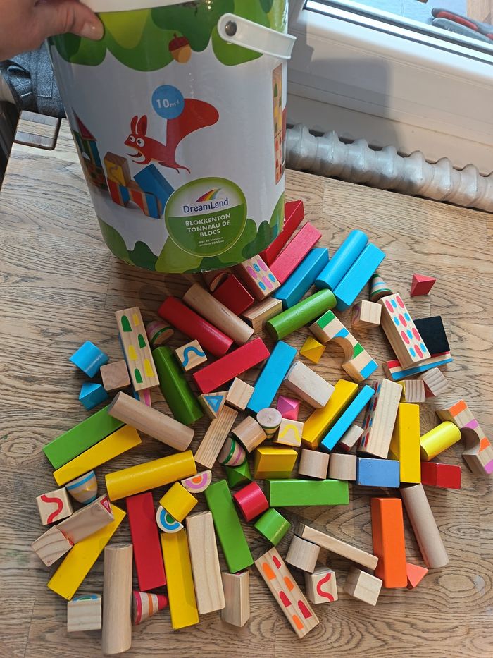 Blocs de construction jouet en bois 🧮 - photo numéro 1