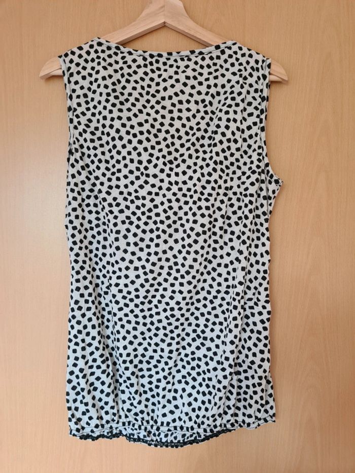 Haut Kiabi TXXL (T46/48) en TBE - photo numéro 4