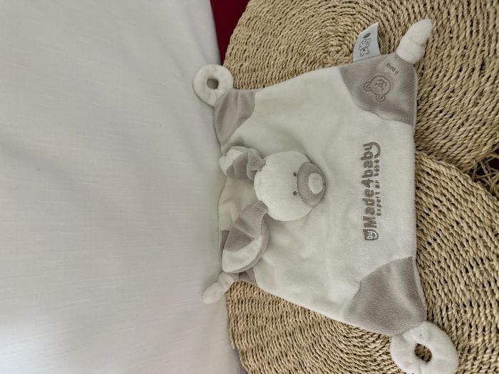 Doudou plat lapin blanc beige VACO - photo numéro 5