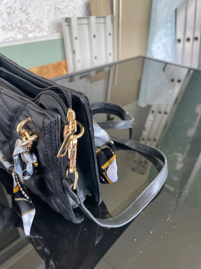 Petit sac noir - photo numéro 4