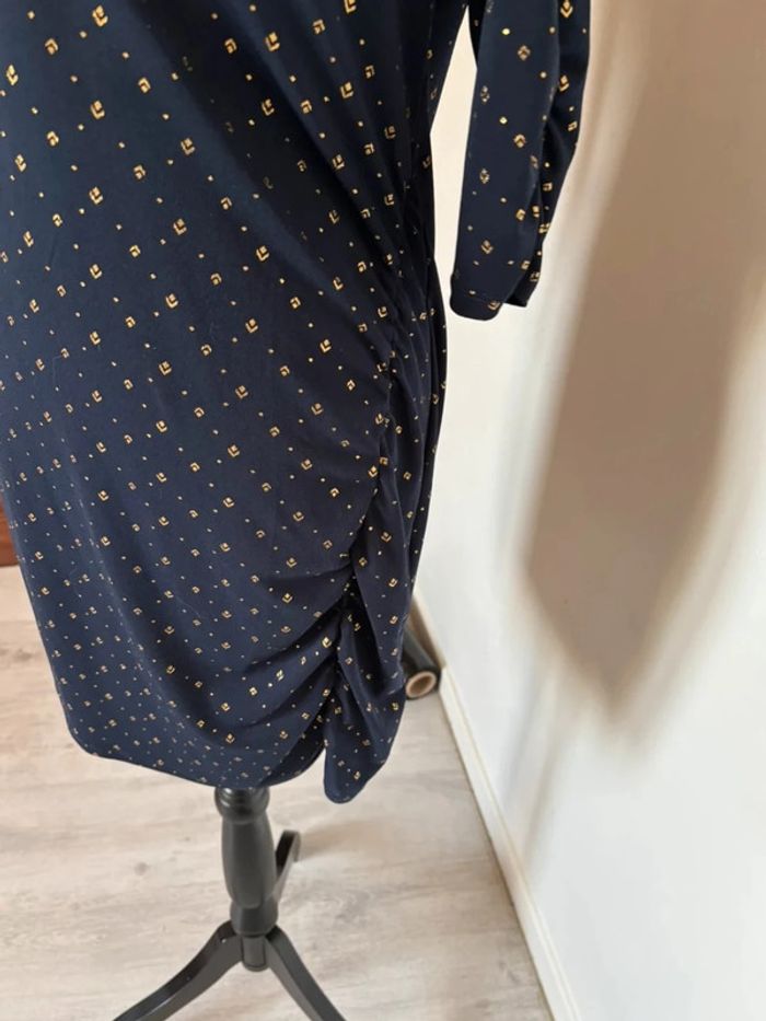 Petite robe bleue marine et dorée - photo numéro 3