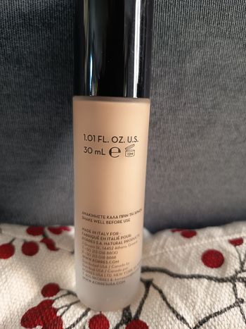 Fond de teint hydratant Korres teinte n°3