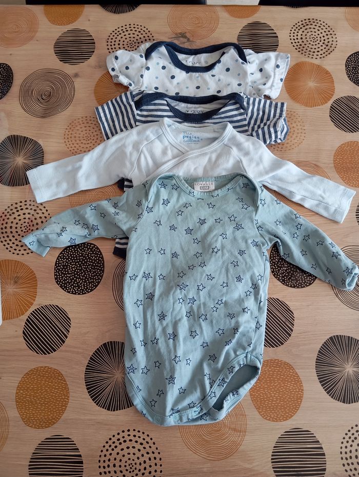 Vêtements  bébé garçon 6-9 mois - photo numéro 5