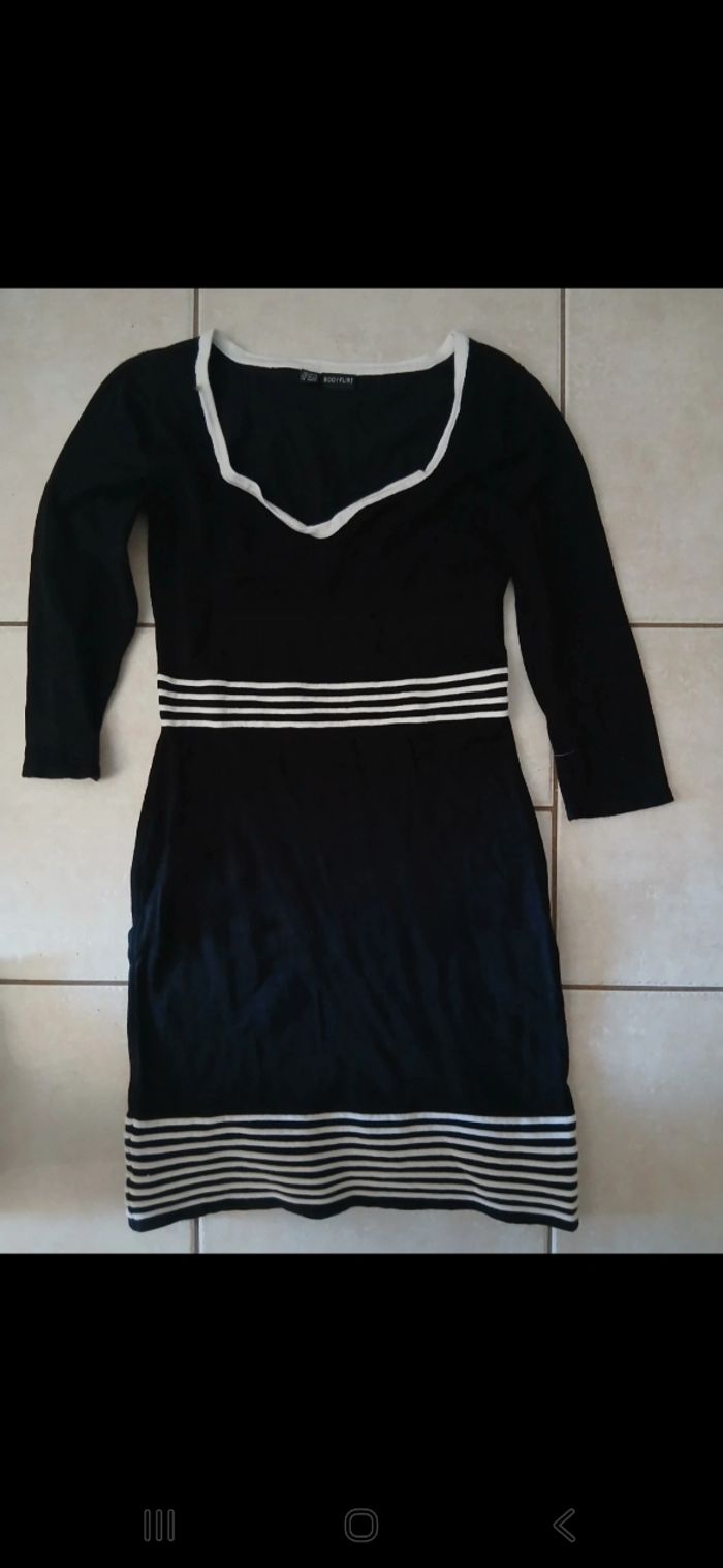 Robe / Pull 38/40 taille M