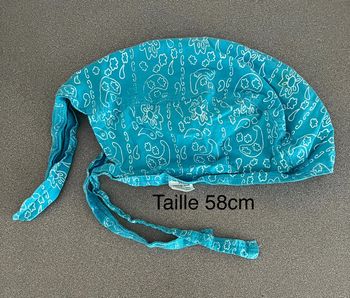 Foulard protection soleil turquoise avec liens de fixation taille 58cm