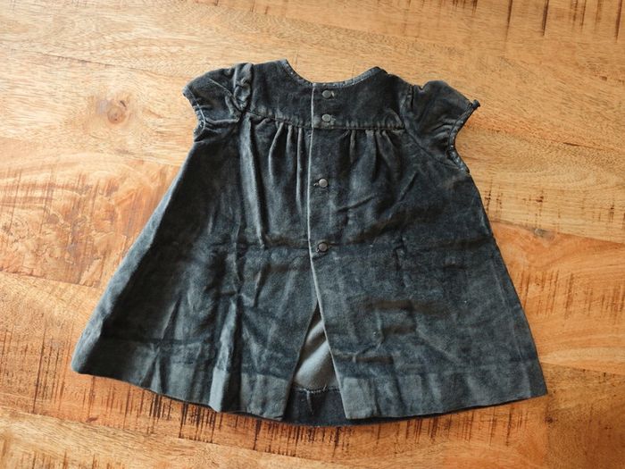 Robe Absorba à boutonnage dans le dos 3-6 mois - photo numéro 2