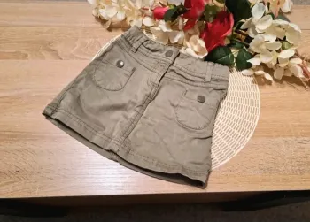 Jupe, taille 6 ans, marque tape à l'œil