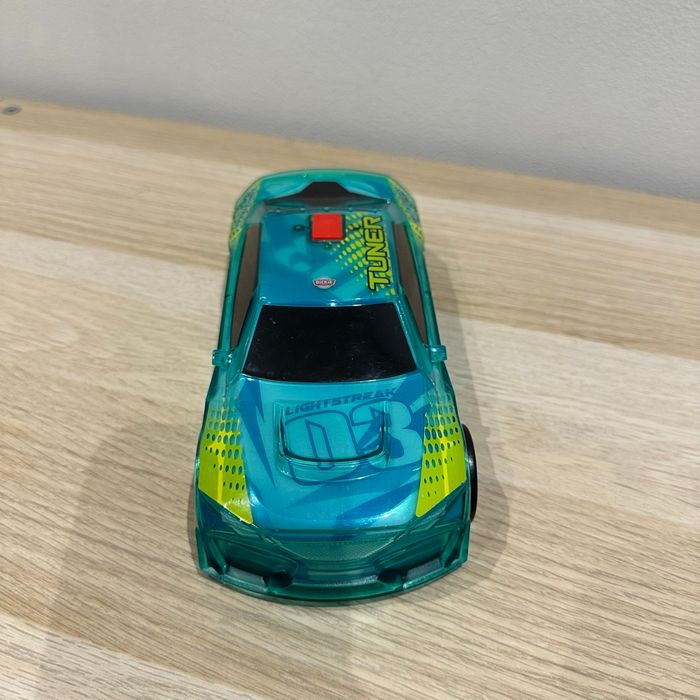 Voiture - photo numéro 3