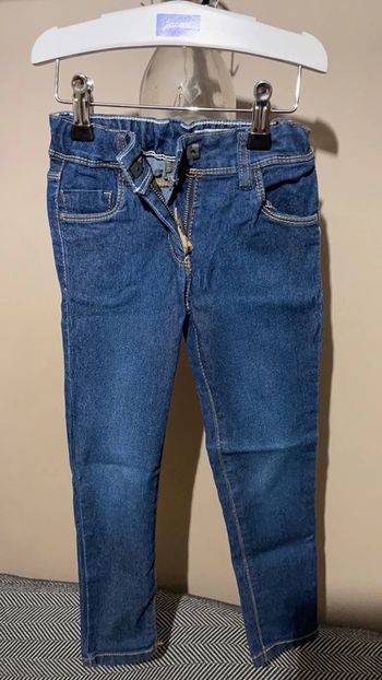 Jeans fille 4-5 ans