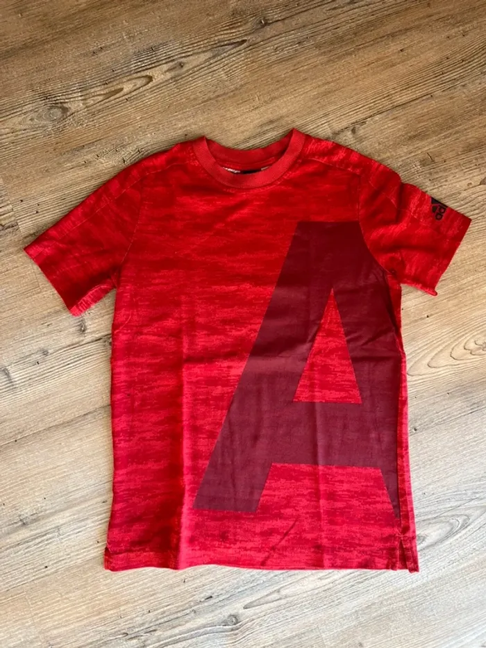 T-shirt Adidas