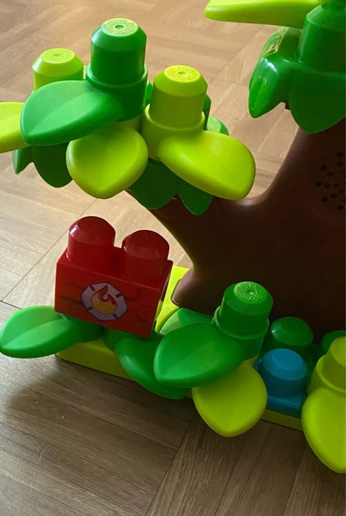 Mega Bloks Arbre Musical + Camion Pompiers - photo numéro 2