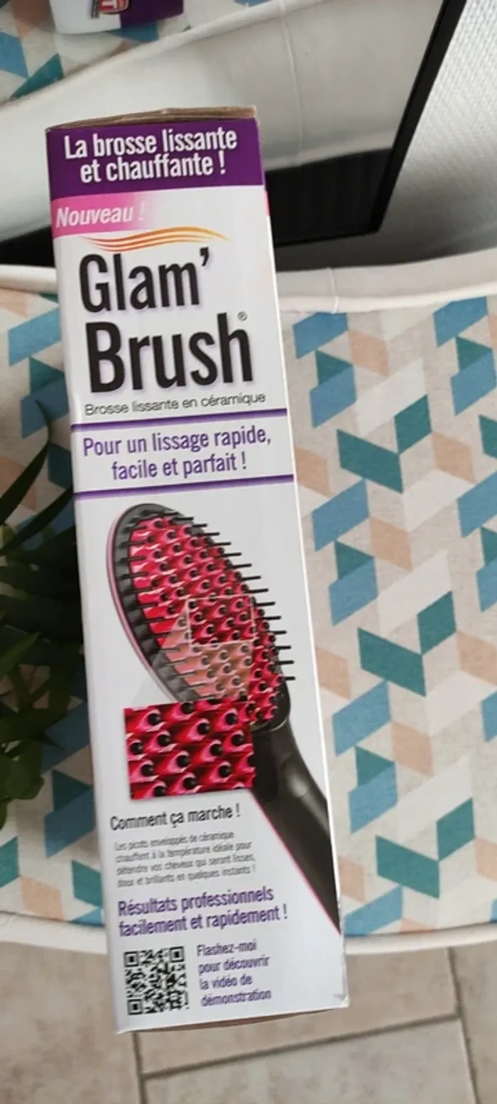 Brosse lissante et chauffante en céramique - photo numéro 3