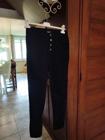 Jeans noir droit skinny boutons vintage S/36