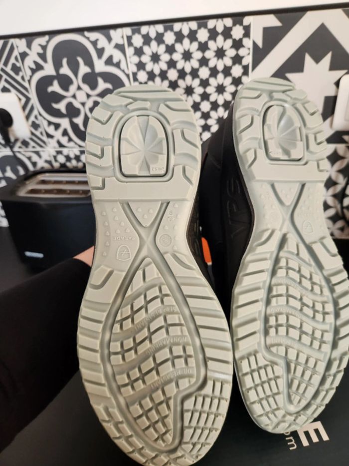 Chaussure de sécurité - photo numéro 4
