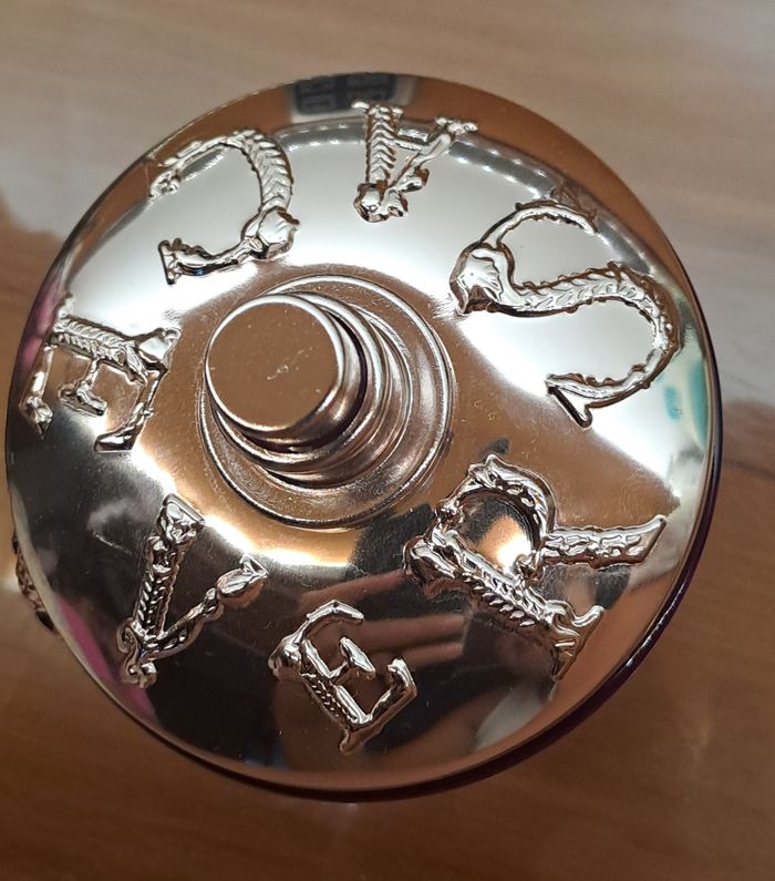 Bouteille versace vide - photo numéro 2