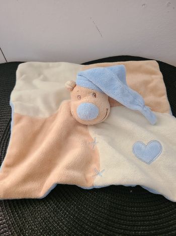 Doudou plat ours MANON ET VALENTIN coeur bleu