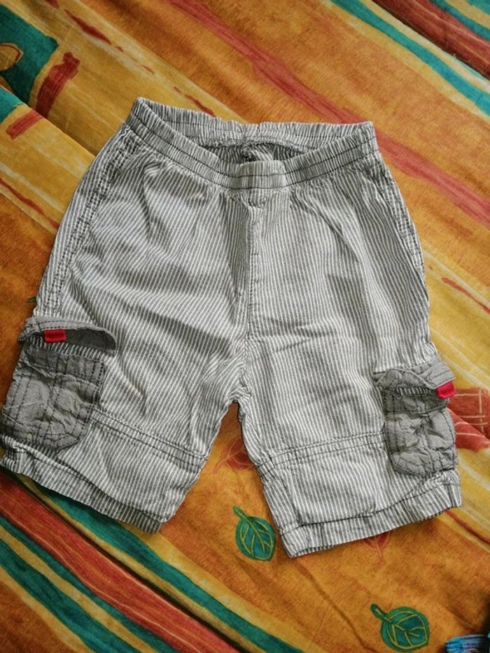 Short 2 ans