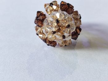 Bague fleur en perles