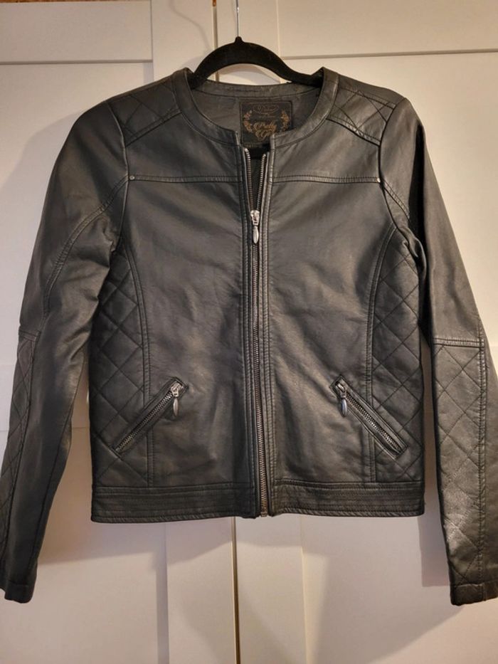 Veste simili cuire