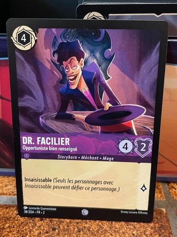 Carte Lorcana - Dr. Facilier : Opportuniste bien renseigné - 38/204 - FR - 2
