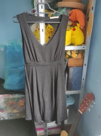 Petite robe noire à paillettes