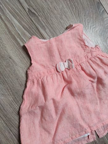 Jolie robe en lin bébé