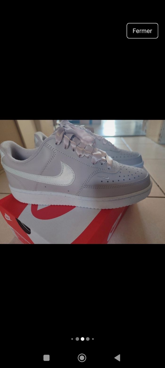 Basket Nike neuve - photo numéro 3