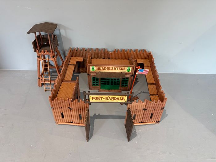 Playmobil fort Randall Western cowboy indien tour de garde quartier général drapeau US