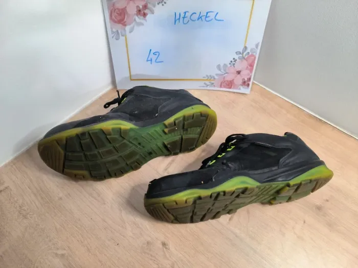 Chaussure de sécurité T42 - photo numéro 3