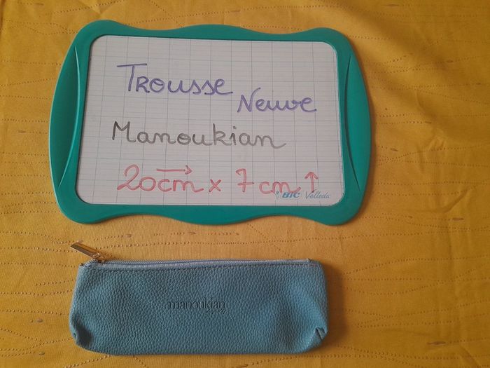 Trousse en cuir Manoukian original neuve !