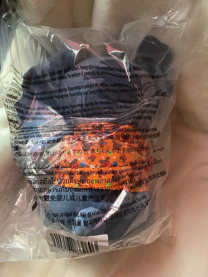 Peluche Disney Stitch - photo numéro 2