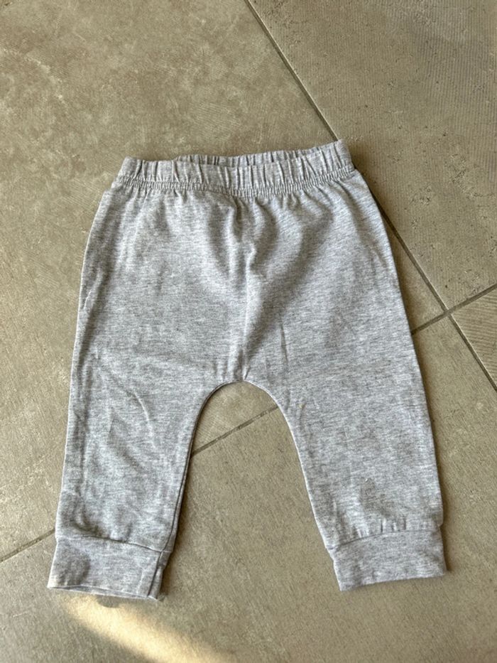 Pantalon bébé gris 3 mois - photo numéro 2
