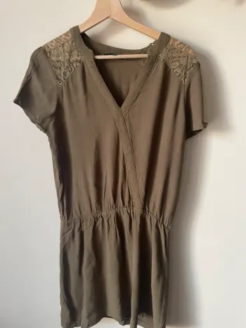 Robe kaki etam