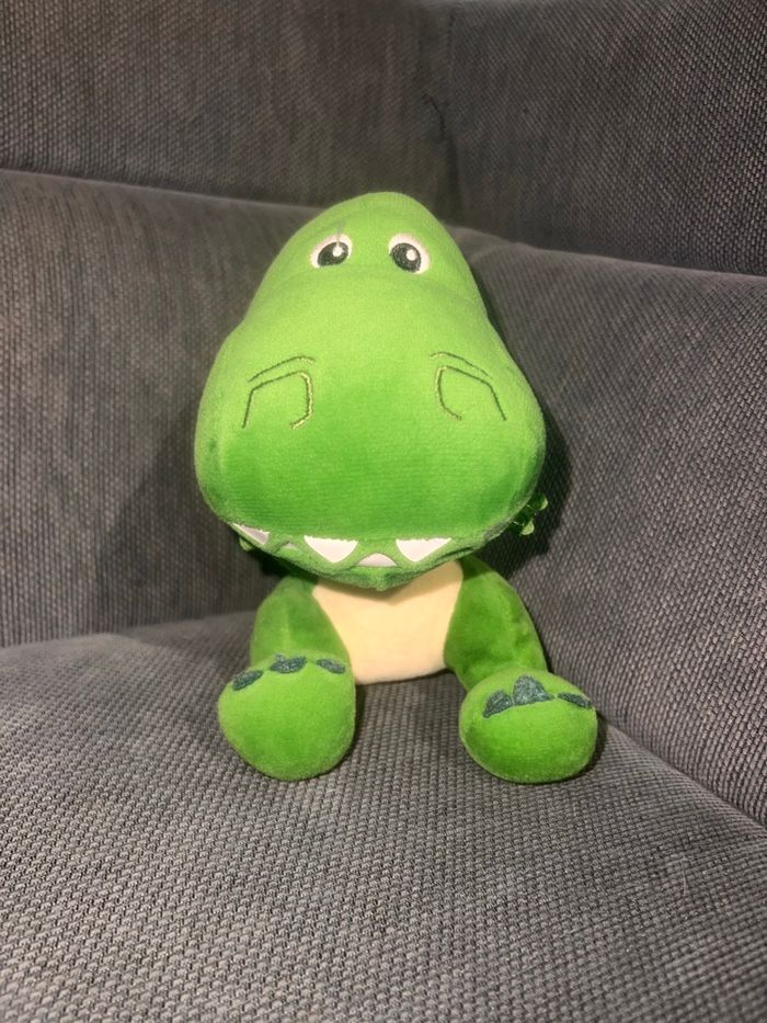 Dinosaure vert - photo numéro 1
