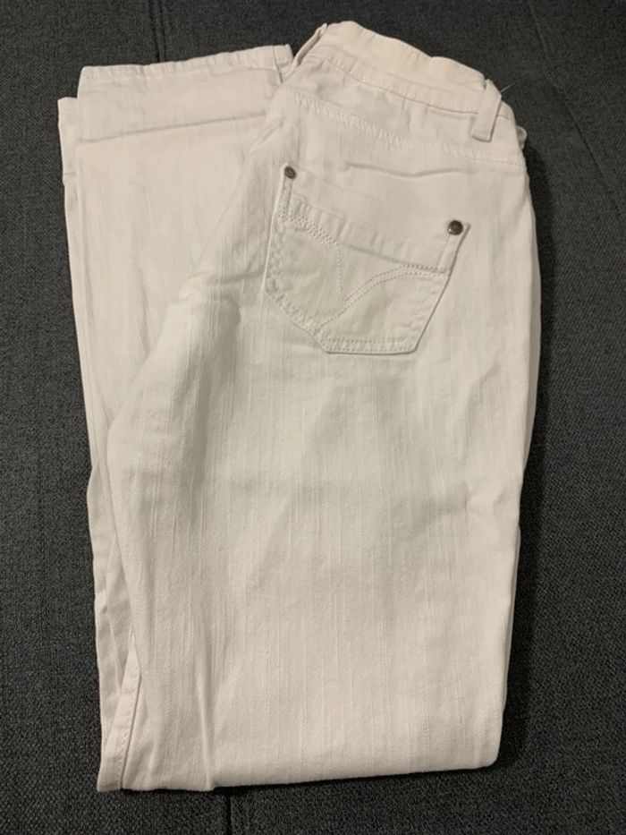 Jeans 3/4 cache cache taille 36 - photo numéro 3