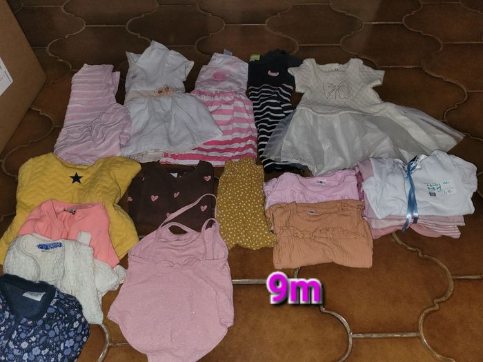 Lot vêtements fille 9-12 mois - photo numéro 6