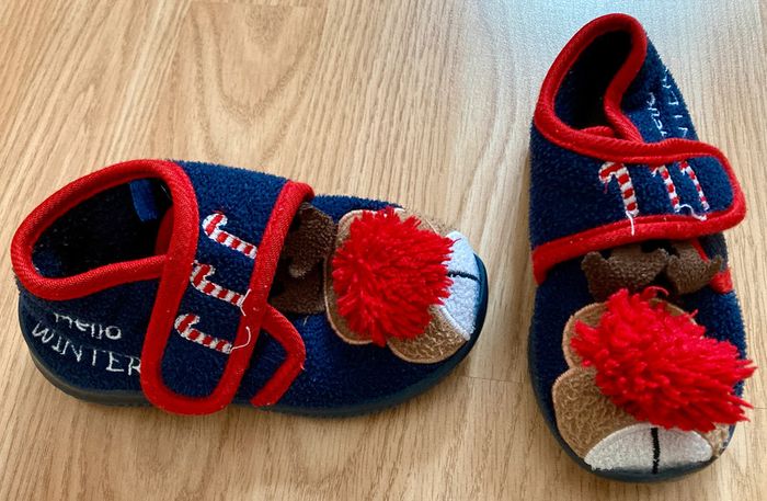 Chaussons - Taille 24 - photo numéro 3