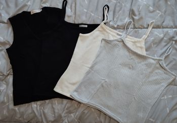 Lot débardeurs lainage 40/42