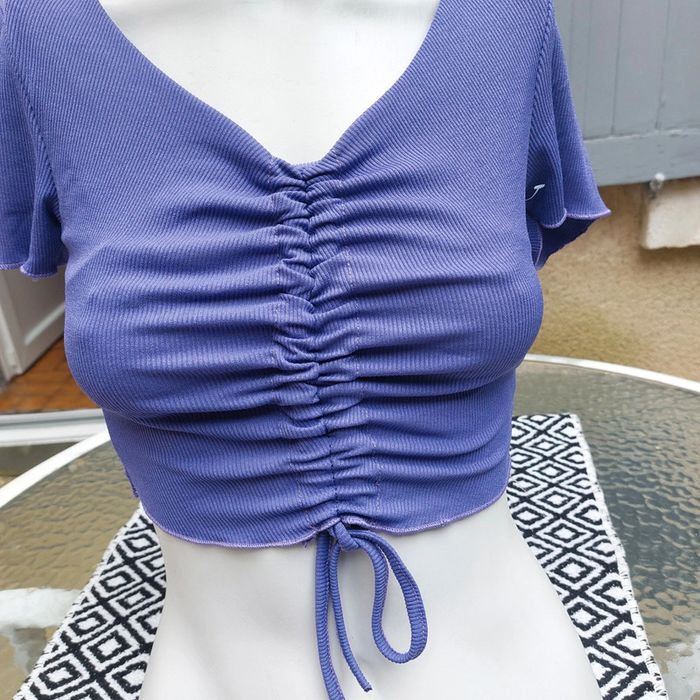 Crop top pour taille S ou petit M - photo numéro 2