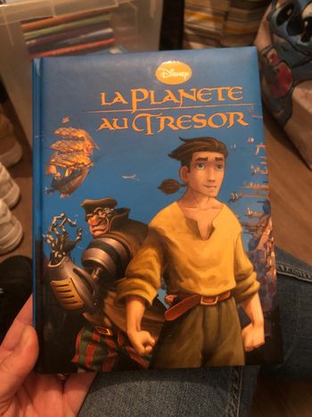 Livre Disney la planète au trésor