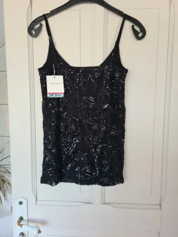 Débardeur  taille XS naf naf